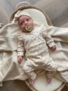 boxpakje babyspullen uitzetlijst