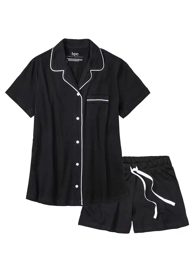 Pyjama met knoopjes